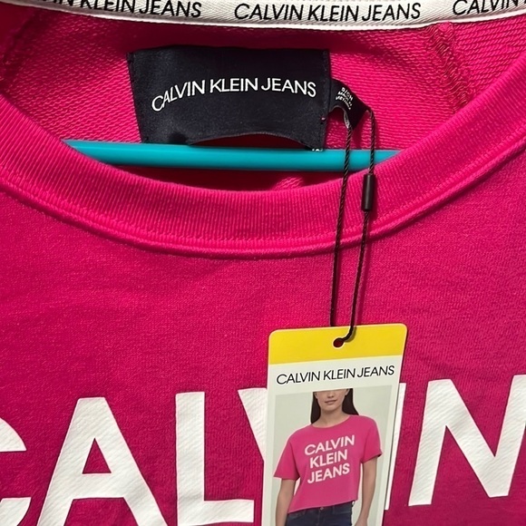 Calvin Klein Jeans Pink French Terry Short Sleeve Crop Top Logo Tee NWT - Picture 2 of 6